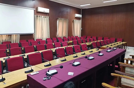 Hệ thống hội nghị cho đại học peradeniya ở Sri Lanka