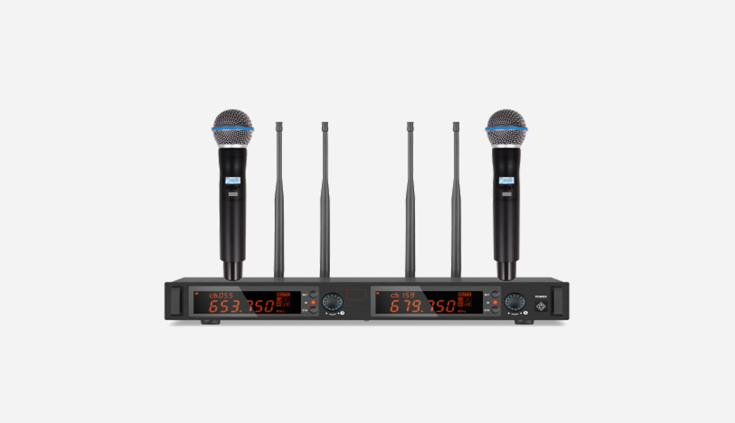 True Diversity UHF Wireless Microphone System  (2 hand-held mic) - 翻译中...