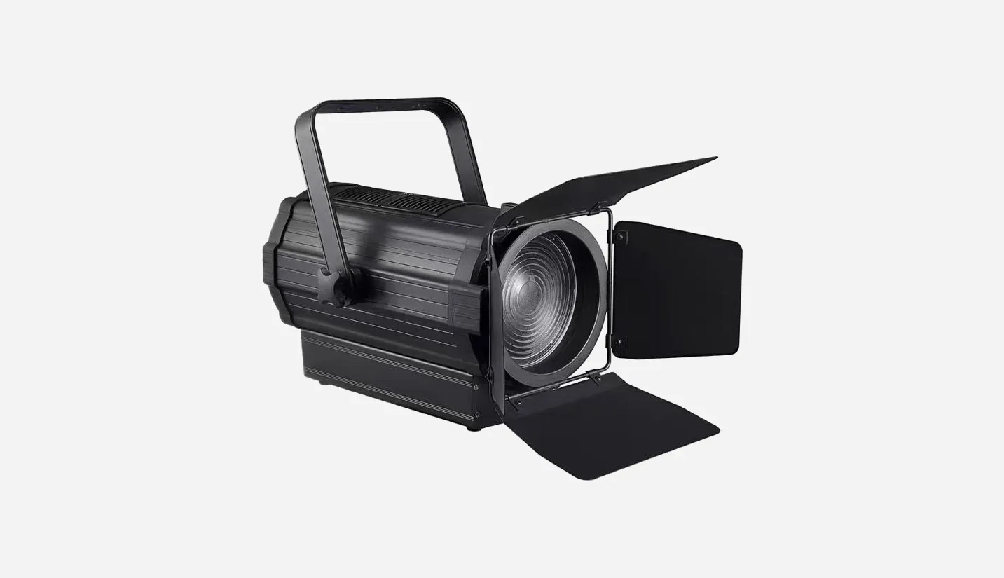 200W LED Profile Spotlight with Manual Zoom - 翻译中...
